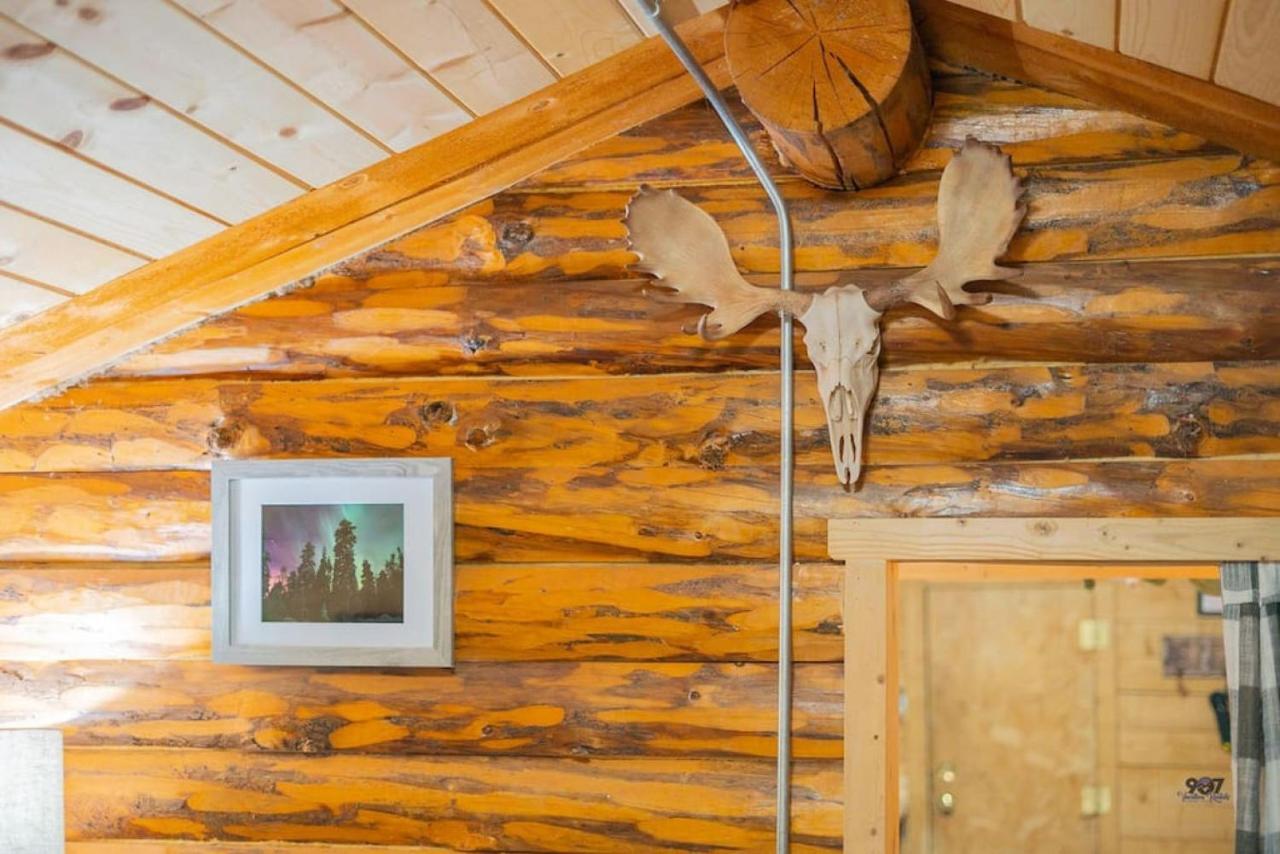 1 Bd. Deluxe Log Dry Cabin| Views Northern Lights! Fairbanks Exteriör bild